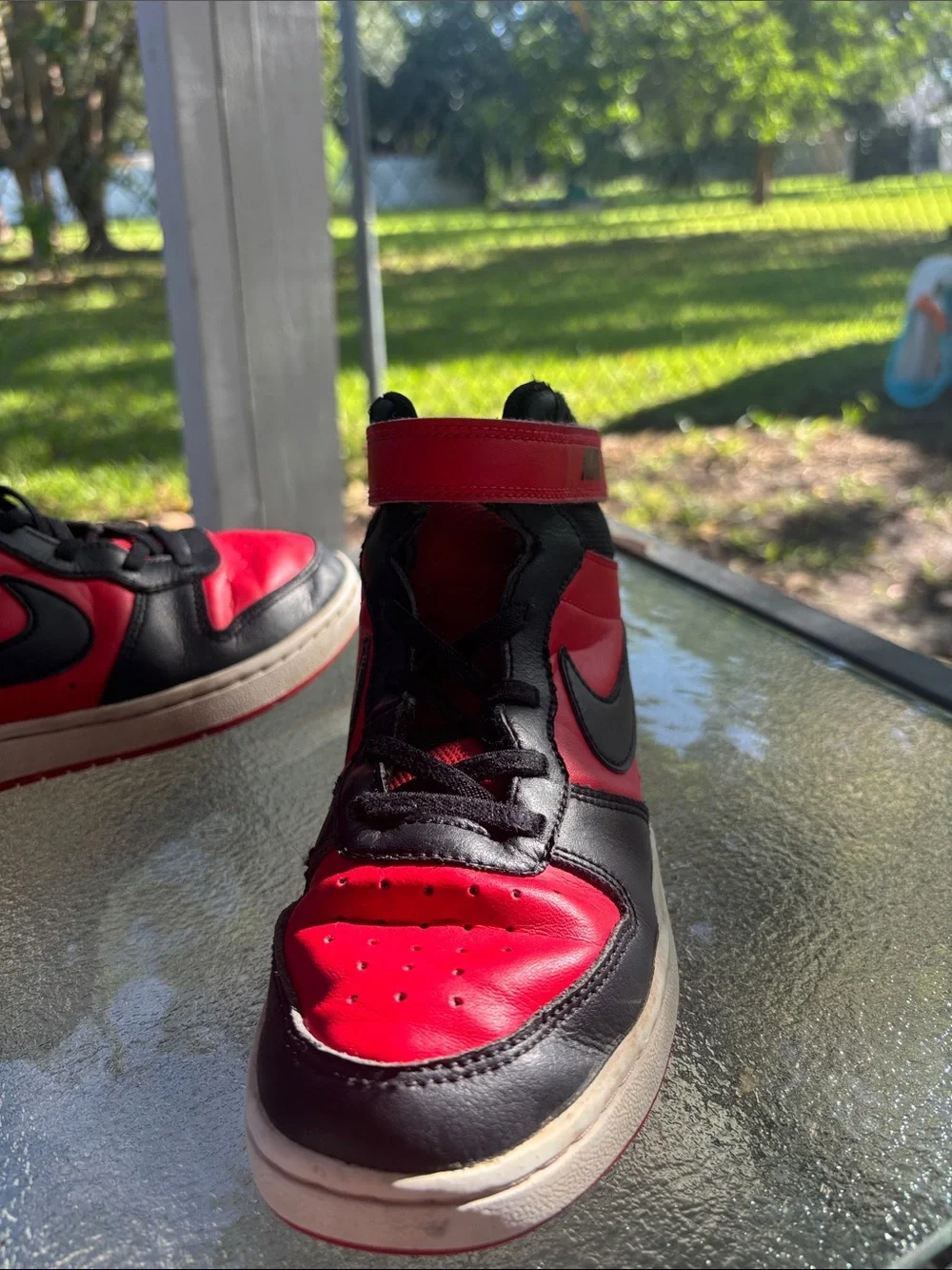Nike Court Borough Mid 2 kids’ high-tops Size 3Y